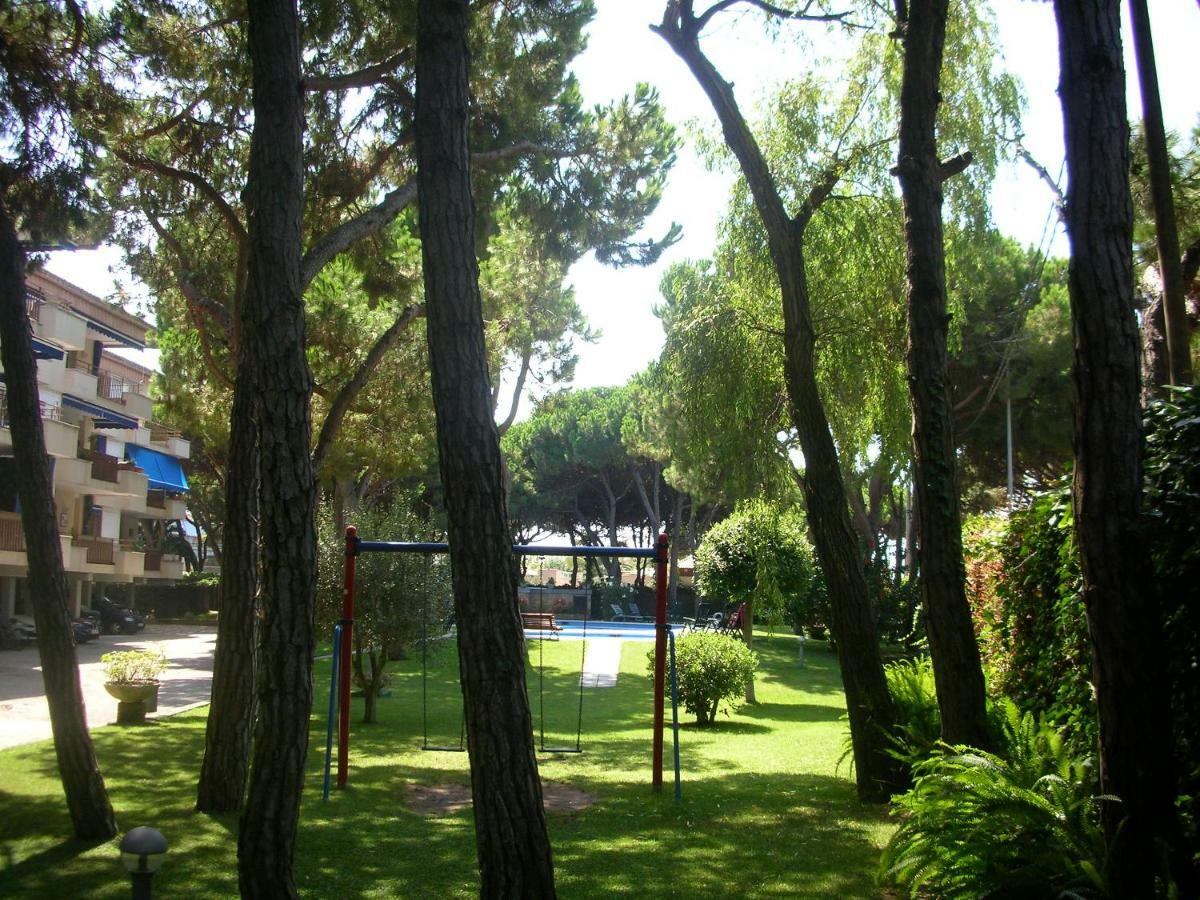 Groc Gava Apartment Bagian luar foto
