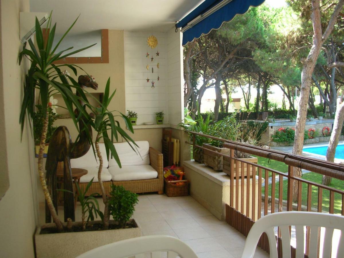 Groc Gava Apartment Bagian luar foto