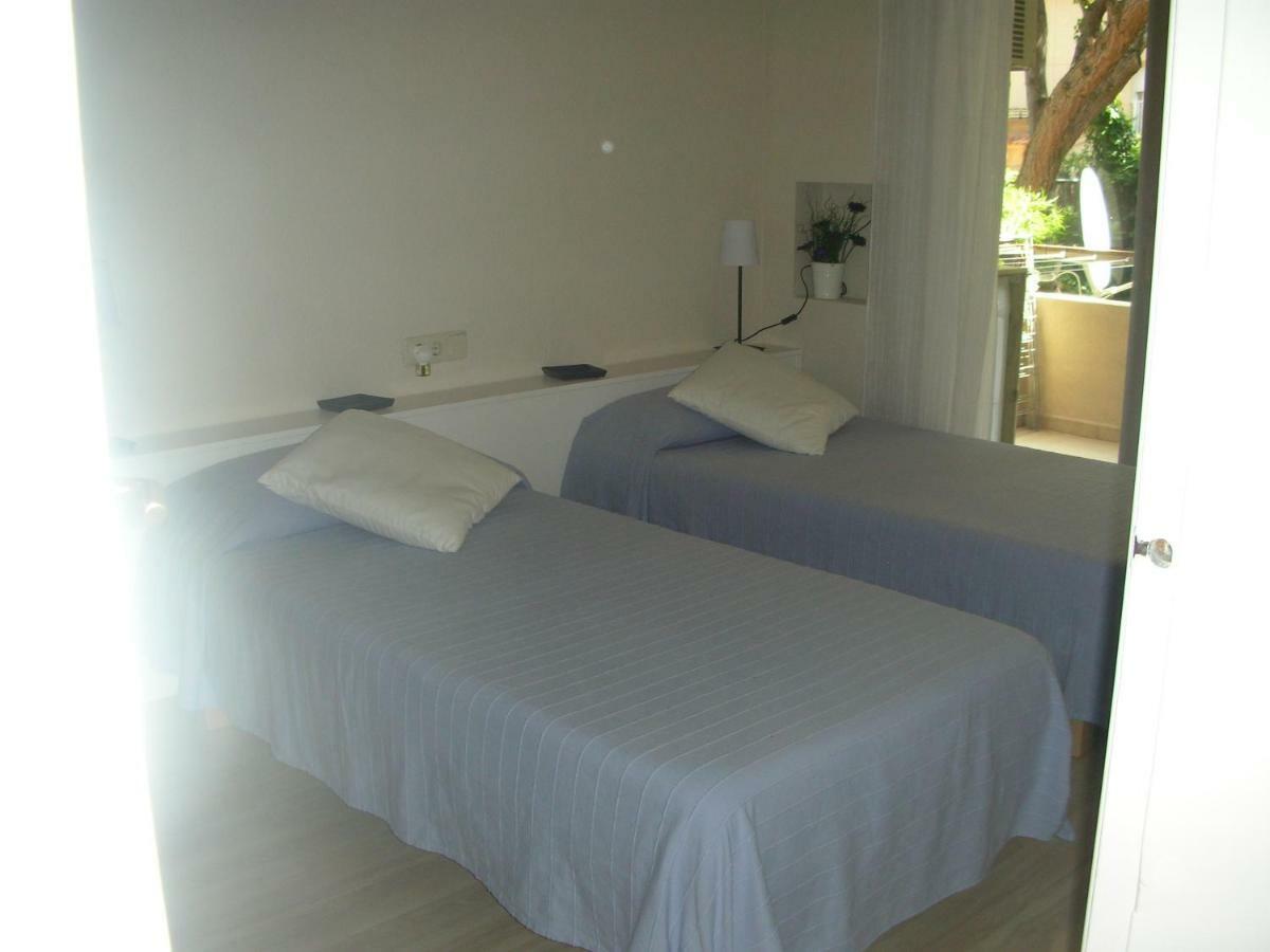 Groc Gava Apartment Bagian luar foto
