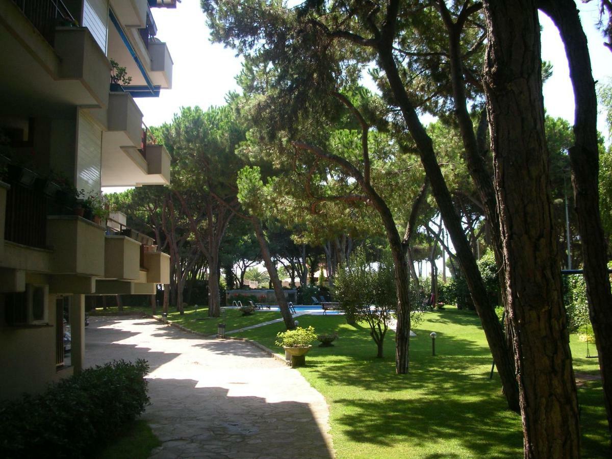 Groc Gava Apartment Bagian luar foto